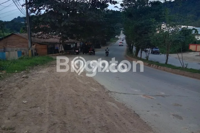 Lahan untuk Dijual Lokasi Loa Janan Ilir, Samarinda Luas 3000m2 SHM Lahan untuk Dijual Lokasi Loa Janan Ilir, Samarinda Luas 3000m2 SHM
