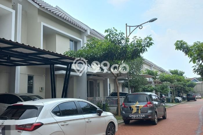 For Sale Hunian Rumah Terawat 3 KT di Gading Serpong, Tangerang For Sale Hunian Rumah Terawat 3 KT di Gading Serpong, Tangerang