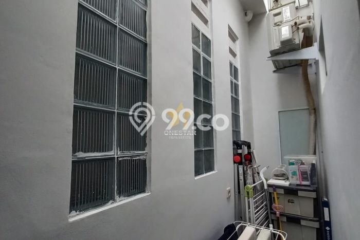 For Sale Hunian Rumah Terawat 3 KT di Gading Serpong, Tangerang For Sale Hunian Rumah Terawat 3 KT di Gading Serpong, Tangerang