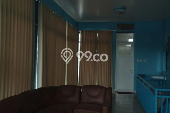 Ruko untuk disewa di Kembangan punya LT 161m2 & LB 322m2 harga sewa kompetitif Ruko untuk disewa di Kembangan punya LT 161m2 & LB 322m2 harga sewa kompetitif