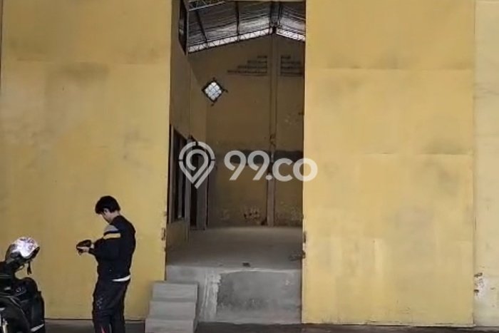 Disewakan Gudang di Kawasan Ramai Daan Mogot Luas 487m2 Disewakan Gudang di Kawasan Ramai Daan Mogot Luas 487m2