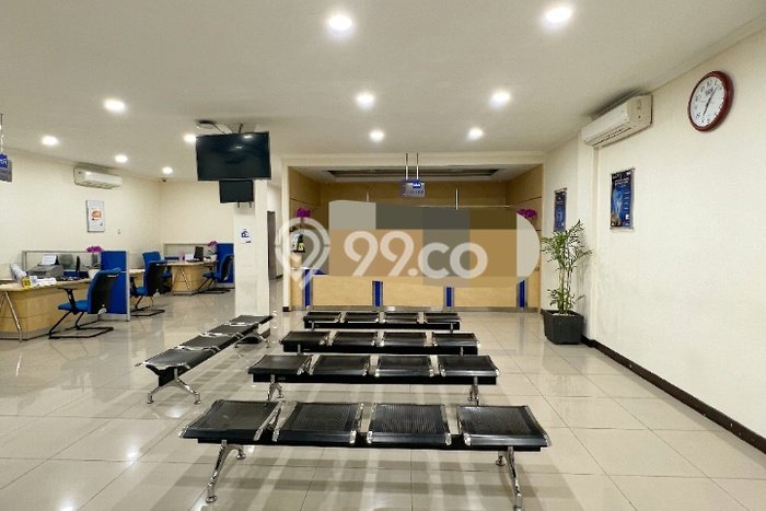 Unit Kantor disewakan di Kebayoran Baru Jakarta Selatan dengan LT 564m2 / LB 1598m2 Unit Kantor disewakan di Kebayoran Baru Jakarta Selatan dengan LT 564m2 / LB 1598m2