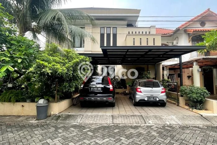 Rumah Elit Modern Siap Huni di Pejaten Jakarta Selatan Rumah Elit Modern Siap Huni di Pejaten Jakarta Selatan