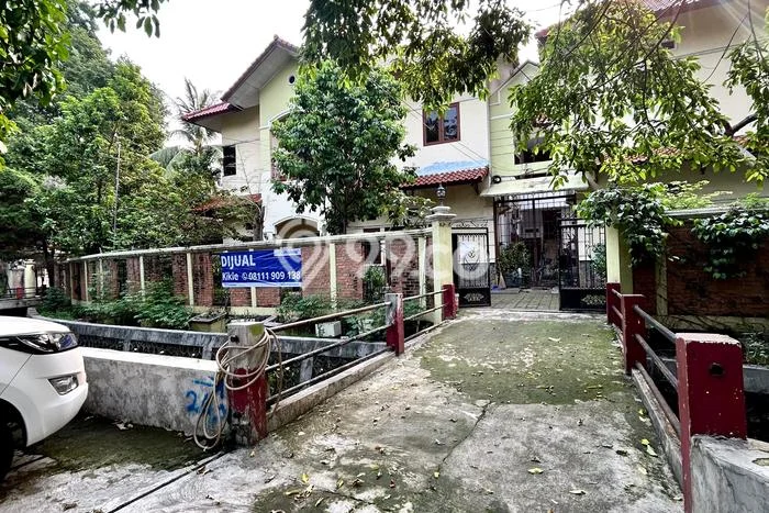 For Sale Rumah Elit Exclusive di Tebet, Jakarta Selatan For Sale Rumah Elit Exclusive di Tebet, Jakarta Selatan