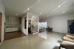 Rumah Minimalis area Tebet, Jakarta Selatan, Luas 157m² Bangunan 161m² Rumah Minimalis area Tebet, Jakarta Selatan, Luas 157m² Bangunan 161m²