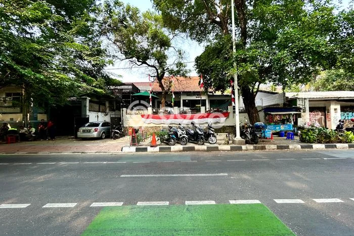 Lahan Kosong Dijual di Jakarta Selatan dengan Area 611m2 Lahan Kosong Dijual di Jakarta Selatan dengan Area 611m2