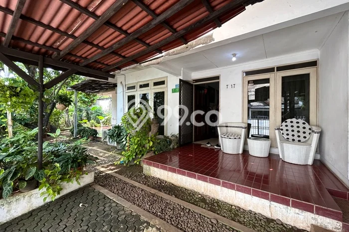 Ready to Use! Premium House LT 485m2 Desain Elegan di Kalibata Ready to Use! Premium House LT 485m2 Desain Elegan di Kalibata