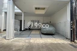 Siap Huni Hunian Elit 4 Kamar di Tebet Dekat ke Mana Pun Siap Huni Hunian Elit 4 Kamar di Tebet Dekat ke Mana Pun