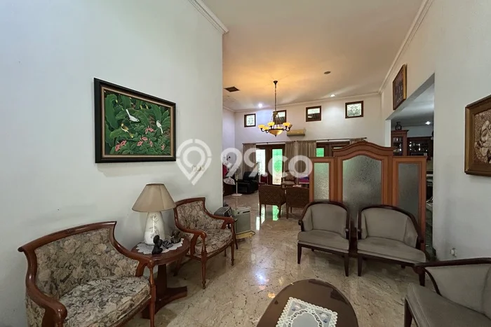 Rumah Elit Modern Tanpa Renovasi di Kalibata Jakarta Selatan Rumah Elit Modern Tanpa Renovasi di Kalibata Jakarta Selatan