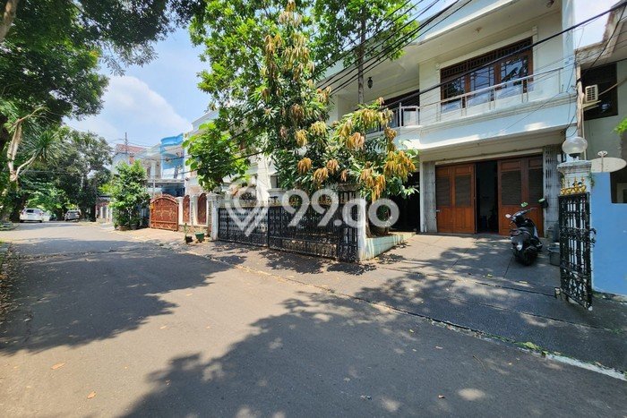 Best Deal Hunian Mewah Ideal dan Luas di Tebet, Jakarta Selatan Best Deal Hunian Mewah Ideal dan Luas di Tebet, Jakarta Selatan