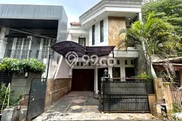 HOT DEAL! Dijual Rumah Premium area Tebet, Jakarta Selatan, LT 96m² Luas Bangunan 165m² HOT DEAL! Dijual Rumah Premium area Tebet, Jakarta Selatan, LT 96m² Luas Bangunan 165m²