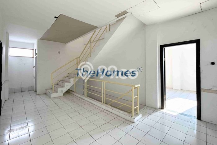 Kantor Area Premium Kawasan Salemba, Luas 1850m², Mainroad Kantor Area Premium Kawasan Salemba, Luas 1850m², Mainroad