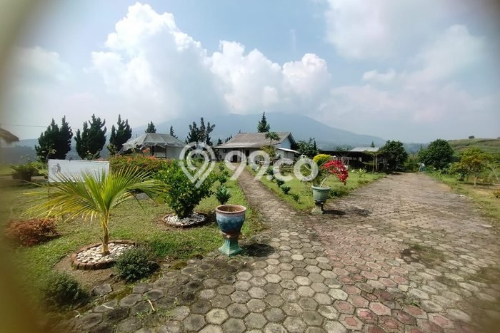 FOR SALE! Vila Kawasan , Area 60000m2m², Akses ke Pusat Kota FOR SALE! Vila Kawasan , Area 60000m2m², Akses ke Pusat Kota