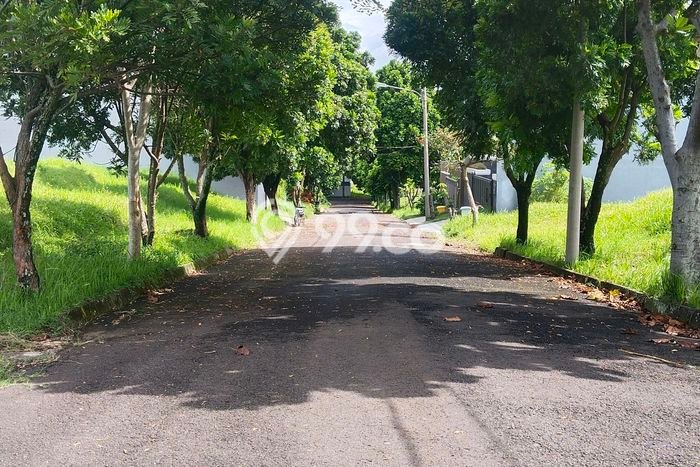 Dijual Tanah Lokasi Setiabudi, Bandung Seluas 360m2 Dijual Tanah Lokasi Setiabudi, Bandung Seluas 360m2