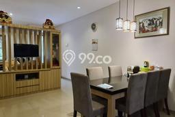 Rumah Mewah LB 200m2 Siap Pakai Desain Elegan di Setra Sari, Bandung Rumah Mewah LB 200m2 Siap Pakai Desain Elegan di Setra Sari, Bandung