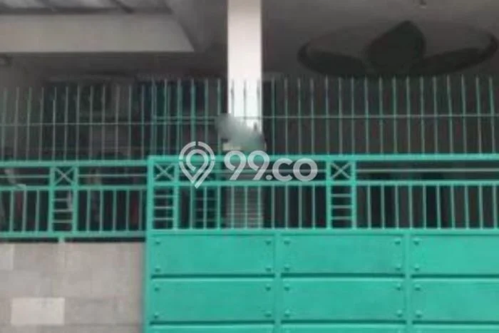 Kost Dijual Lokasi Mulyorejo, Surabaya, Spesifikasi 6 Kamar Tidur dan Luas 105m2 Kost Dijual Lokasi Mulyorejo, Surabaya, Spesifikasi 6 Kamar Tidur dan Luas 105m2
