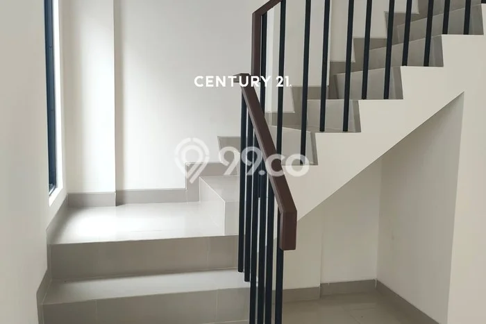 Unit Ruko Disewakan di Bintaro di Area Ramai & Strategis Unit Ruko Disewakan di Bintaro di Area Ramai & Strategis