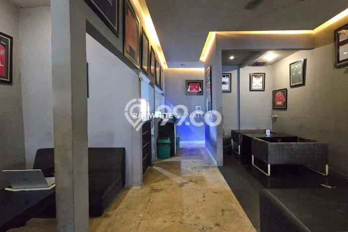 Komersial Dijual di Prime Area Jakarta Selatan Luas 270m2 Komersial Dijual di Prime Area Jakarta Selatan Luas 270m2