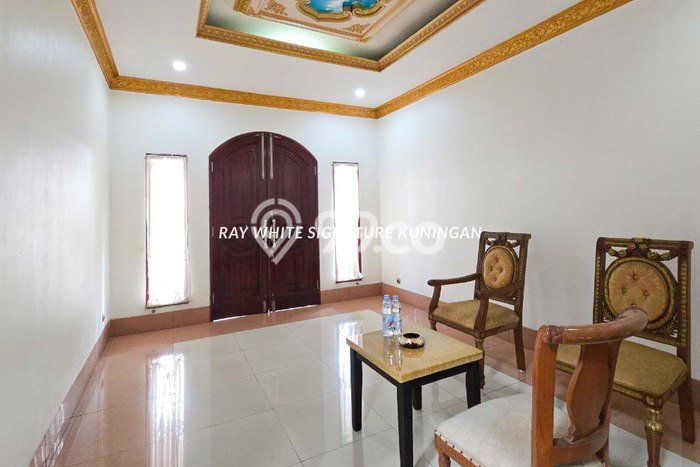 Best Deal Hunian Mewah Ideal dan Luas di Kebayoran Lama, Jakarta Selatan Best Deal Hunian Mewah Ideal dan Luas di Kebayoran Lama, Jakarta Selatan
