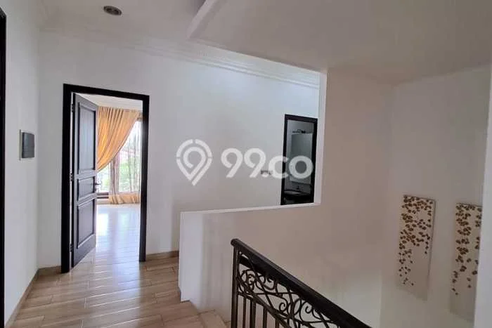 Disewakan Rumah Harga Terjangkau di Kemang Jakarta Selatan dengan 3 Kamar Tidur Disewakan Rumah Harga Terjangkau di Kemang Jakarta Selatan dengan 3 Kamar Tidur