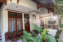 Jual Rumah Mewah Elegan Dengan View Eksklusif di Pondok Labu, Jakarta Selatan Jual Rumah Mewah Elegan Dengan View Eksklusif di Pondok Labu, Jakarta Selatan