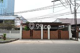 DIJUAL CEPAT! Rumah Asri di Kebayoran Baru, Jakarta Selatan, Luas 531m² Bangunan 400m² BISA KPR! DIJUAL CEPAT! Rumah Asri di Kebayoran Baru, Jakarta Selatan, Luas 531m² Bangunan 400m² BISA KPR!