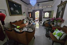 Hunian Mewah Siap Huni LT 312m2 di Kebayoran Baru, Jakarta Selatan Hunian Mewah Siap Huni LT 312m2 di Kebayoran Baru, Jakarta Selatan