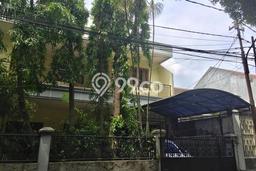 Siap Huni Rumah Mewah 4 Kamar di Kebayoran Baru Dekat ke Mana Saja Siap Huni Rumah Mewah 4 Kamar di Kebayoran Baru Dekat ke Mana Saja