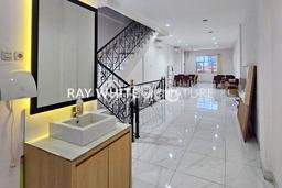 Kantor di Fatmawati, Luas 1200m², Kawasan Komersial Kantor di Fatmawati, Luas 1200m², Kawasan Komersial