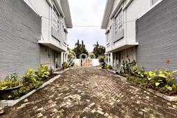 Best Deal Hunian Premium Ideal dan Luas di Menteng, Jakarta Pusat Best Deal Hunian Premium Ideal dan Luas di Menteng, Jakarta Pusat