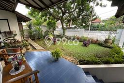 Siap Huni Rumah Mewah 4 Kamar di Kebayoran Baru Dekat ke Mana Saja Siap Huni Rumah Mewah 4 Kamar di Kebayoran Baru Dekat ke Mana Saja