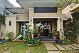 Rumah Elit Modern Tanpa Renovasi di Kemang Jakarta Selatan Rumah Elit Modern Tanpa Renovasi di Kemang Jakarta Selatan