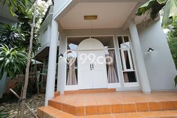 Rumah sewa siap pakai 4 Kamar Tidur di Kemang, Jakarta Selatan Rumah sewa siap pakai 4 Kamar Tidur di Kemang, Jakarta Selatan