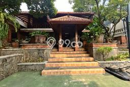 Rumah Luxury Modern Tanpa Renovasi di Cipete Jakarta Selatan Rumah Luxury Modern Tanpa Renovasi di Cipete Jakarta Selatan