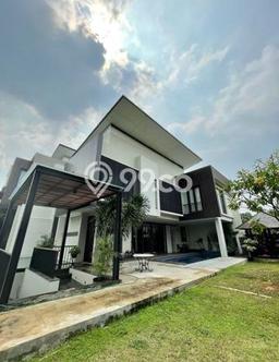 Hunian Modern dengan LT 312m2 & LB 311m2 Disewakan di Cipete Hunian Modern dengan LT 312m2 & LB 311m2 Disewakan di Cipete