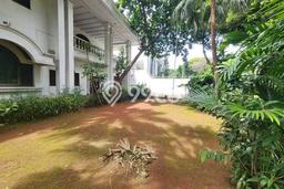 Jual Rumah Luas Elegan Dengan View Eksklusif di Pondok Indah, Jakarta Selatan Jual Rumah Luas Elegan Dengan View Eksklusif di Pondok Indah, Jakarta Selatan