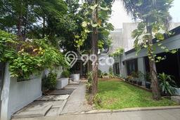 Hunian Modern Disewakan 4 Kamar di Kebayoran Baru Boleh Nego Hunian Modern Disewakan 4 Kamar di Kebayoran Baru Boleh Nego
