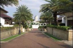 Jual Rumah Mewah Elegan Dengan View Cantik di Pejaten, Jakarta Selatan Jual Rumah Mewah Elegan Dengan View Cantik di Pejaten, Jakarta Selatan