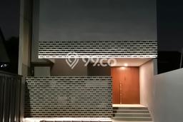 Ready to Use! Premium House LT 161m2 Desain Elegan di Cipete Ready to Use! Premium House LT 161m2 Desain Elegan di Cipete