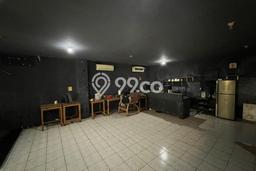 Ruko untuk Disewa di Pusat Jakarta Barat Luas Bangunan 360m2 Ruko untuk Disewa di Pusat Jakarta Barat Luas Bangunan 360m2