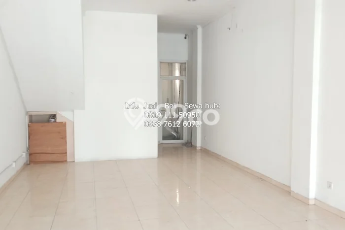 LOKASI PREMIUM! Ruko Kawasan Niaga di Alam Sutera, Luas 201m², Siap Operasional LOKASI PREMIUM! Ruko Kawasan Niaga di Alam Sutera, Luas 201m², Siap Operasional