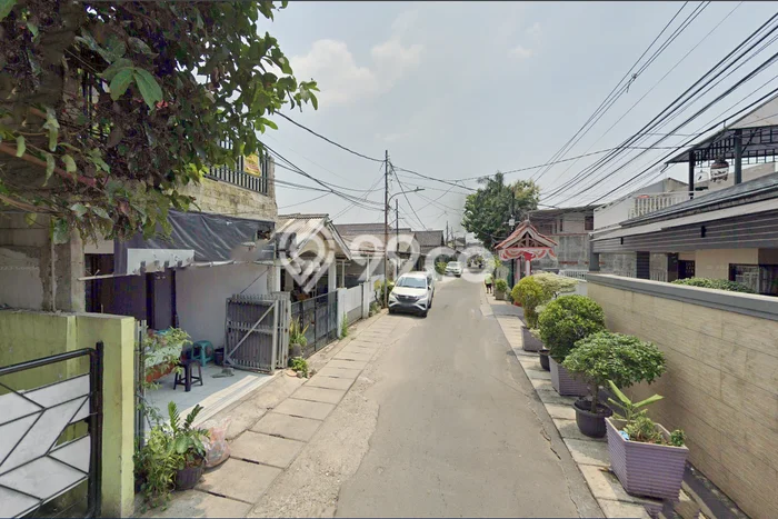 Rumah Strategis Modern Lb 80m2 di Matraman, Jakarta Timur Rumah Strategis Modern Lb 80m2 di Matraman, Jakarta Timur