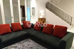 Ready to Use! Premium House LT 480m2 Desain Elegan di Alam Sutera Ready to Use! Premium House LT 480m2 Desain Elegan di Alam Sutera