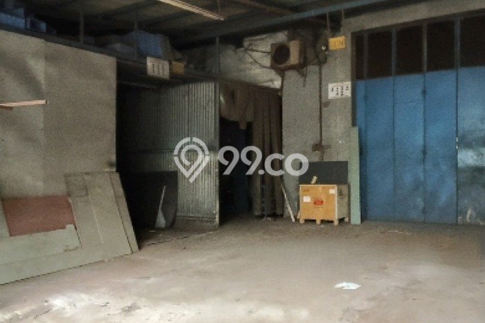 Disewakan Gudang di Kawasan Ramai Jababeka Luas 500m2 Disewakan Gudang di Kawasan Ramai Jababeka Luas 500m2