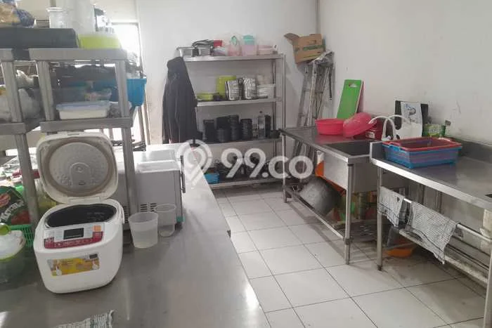 Ruko Dijual di Cikarang Selatan Bekasi dengan Luas Bangunan 266m2 Ruko Dijual di Cikarang Selatan Bekasi dengan Luas Bangunan 266m2