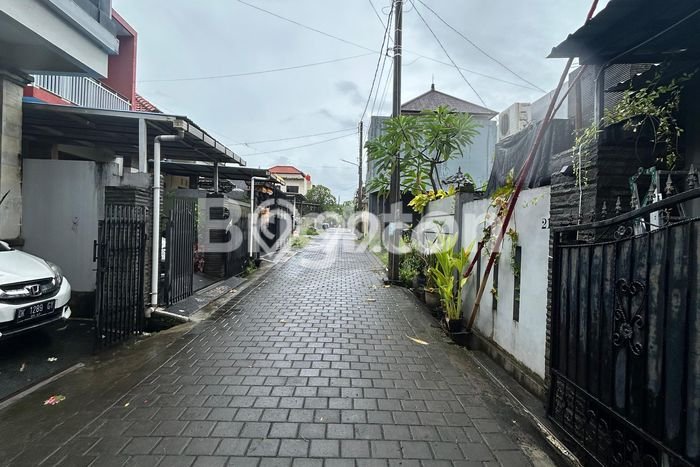 Dijual Rumah Minimalis Bagus Punya 3 KT di Denpasar Timur Denpasar SHM Dijual Rumah Minimalis Bagus Punya 3 KT di Denpasar Timur Denpasar SHM