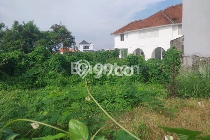 Untuk Dijual Tanah di Badung, Luas 300m2 SHM Untuk Dijual Tanah di Badung, Luas 300m2 SHM