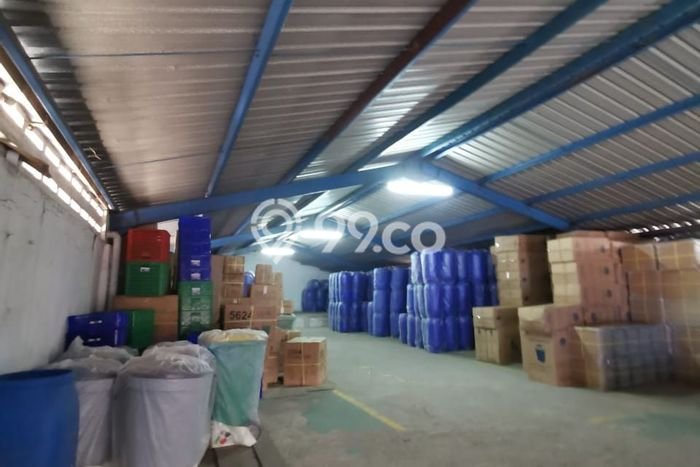 Gudang Disewa di Jakarta Utara dengan LB 600m2 Area Komersial Ramai Gudang Disewa di Jakarta Utara dengan LB 600m2 Area Komersial Ramai