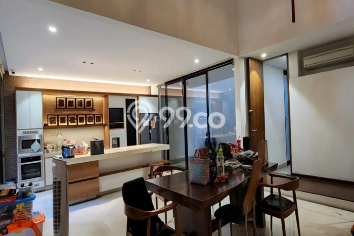 Dijual Rumah Mewah Elegan Dengan View Eksklusif di Pantai Indah Kapuk, Jakarta Utara Dijual Rumah Mewah Elegan Dengan View Eksklusif di Pantai Indah Kapuk, Jakarta Utara