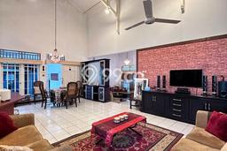 For Sale! Luxury House LT 446m2 Desain Elegan di Pondok Labu For Sale! Luxury House LT 446m2 Desain Elegan di Pondok Labu